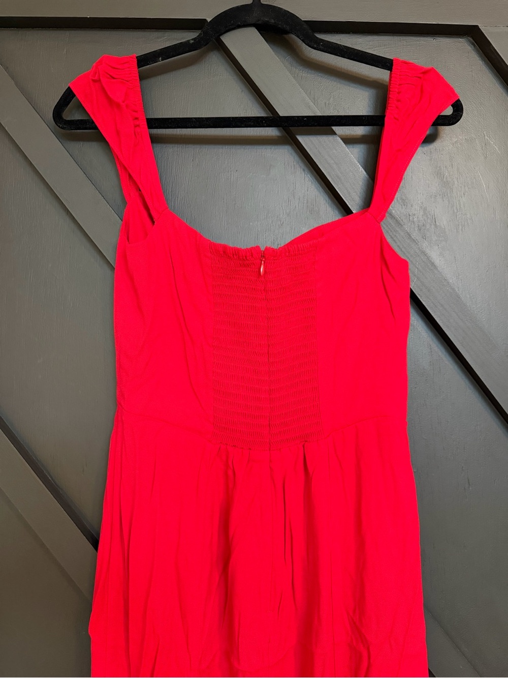 NWT Reformation Bryson Dress in Cherry Red, Size 6 - Picture 11 of 15